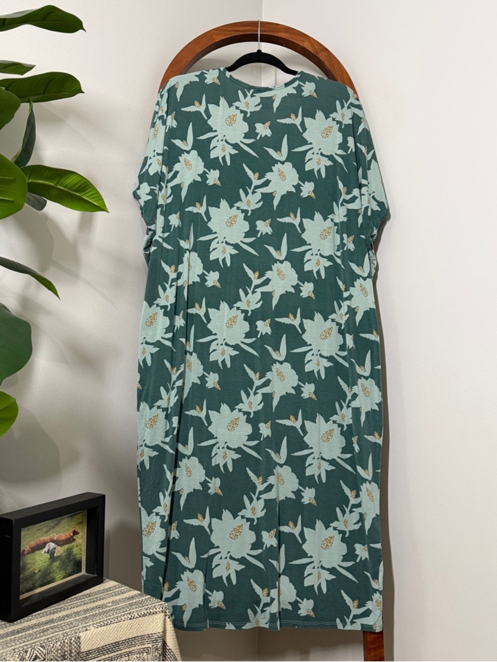 Dwell & Slumber MEDIUM LARGE Green Floral Sleep Lounge Caftan Dress - Picture 2 of 7